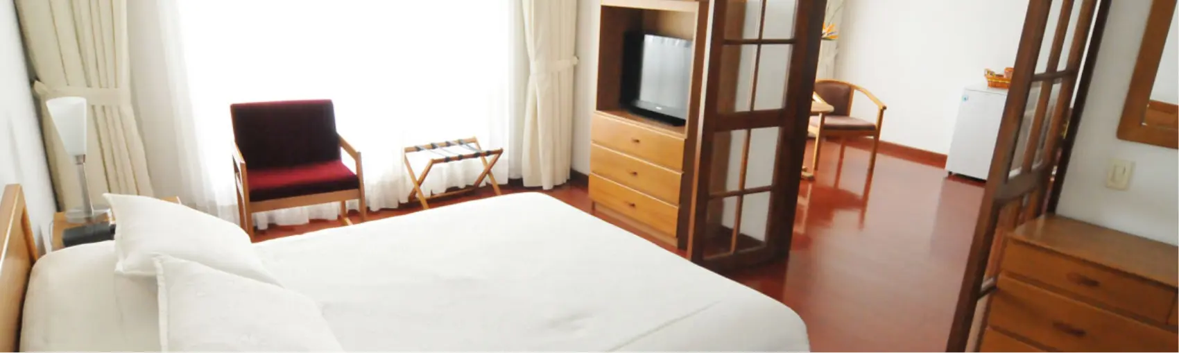 Centro Social de Oficiales - CESOF - Hotel Junior Suite