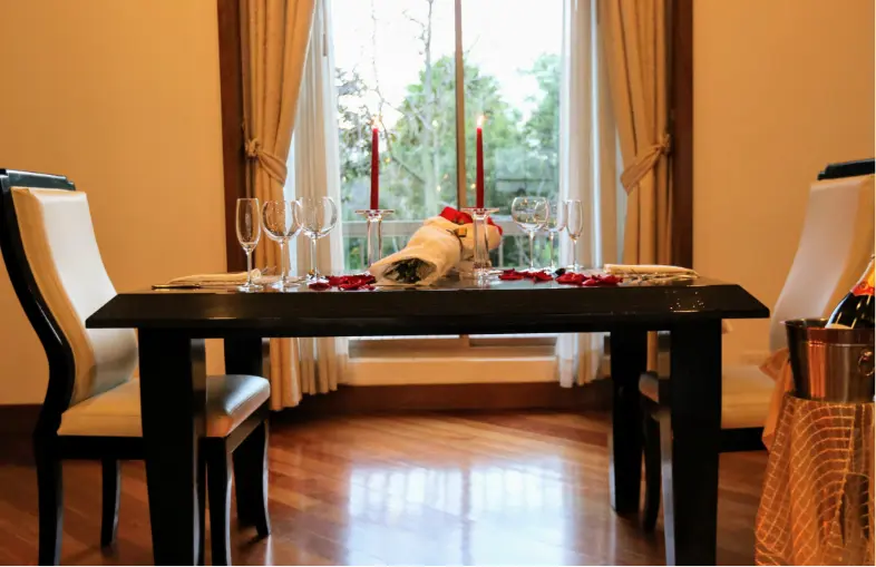 Centro Social de Oficiales - CESOF - Hotel Noche Romántica