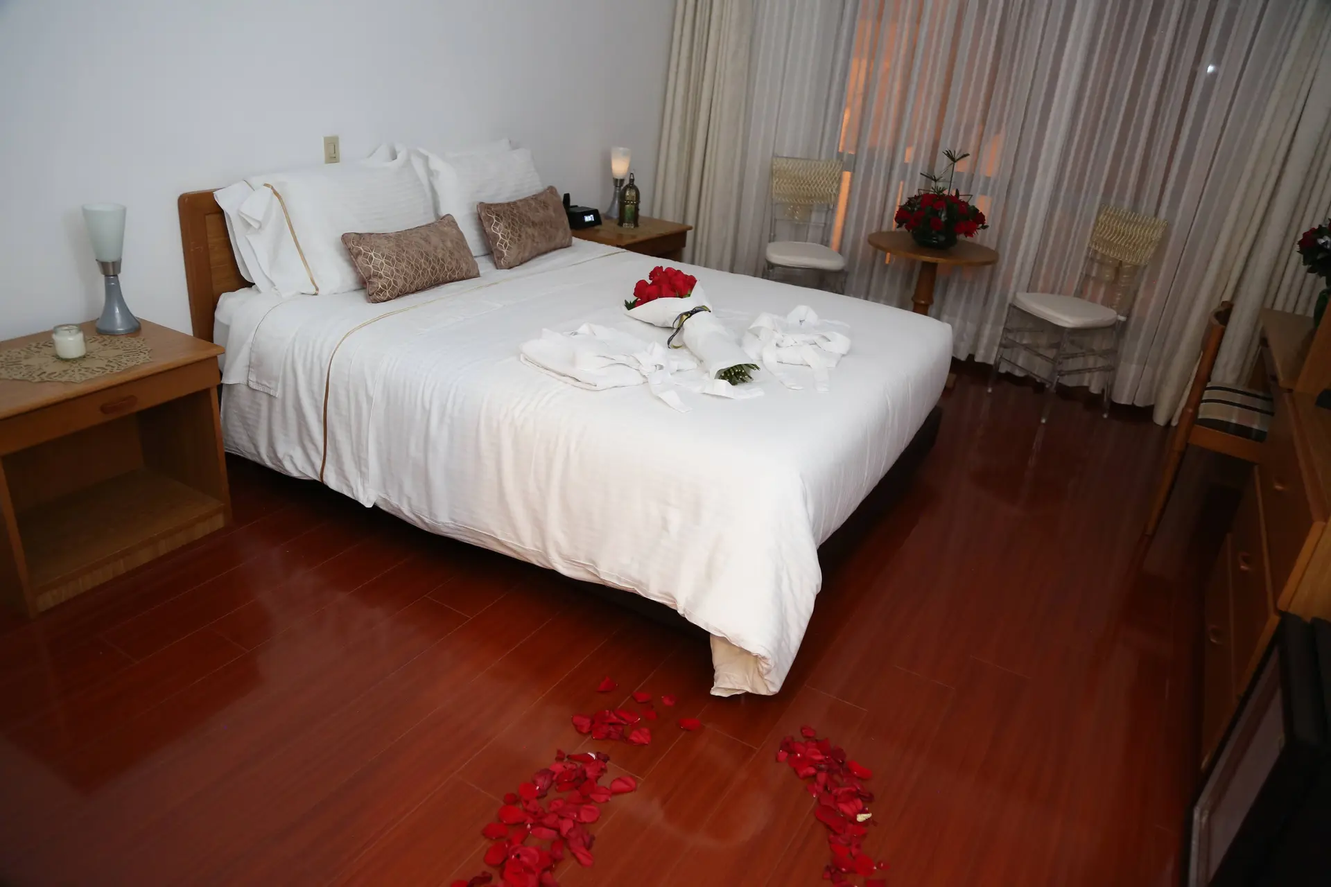 Centro Social de Oficiales - CESOF - Hotel Noche Romántica