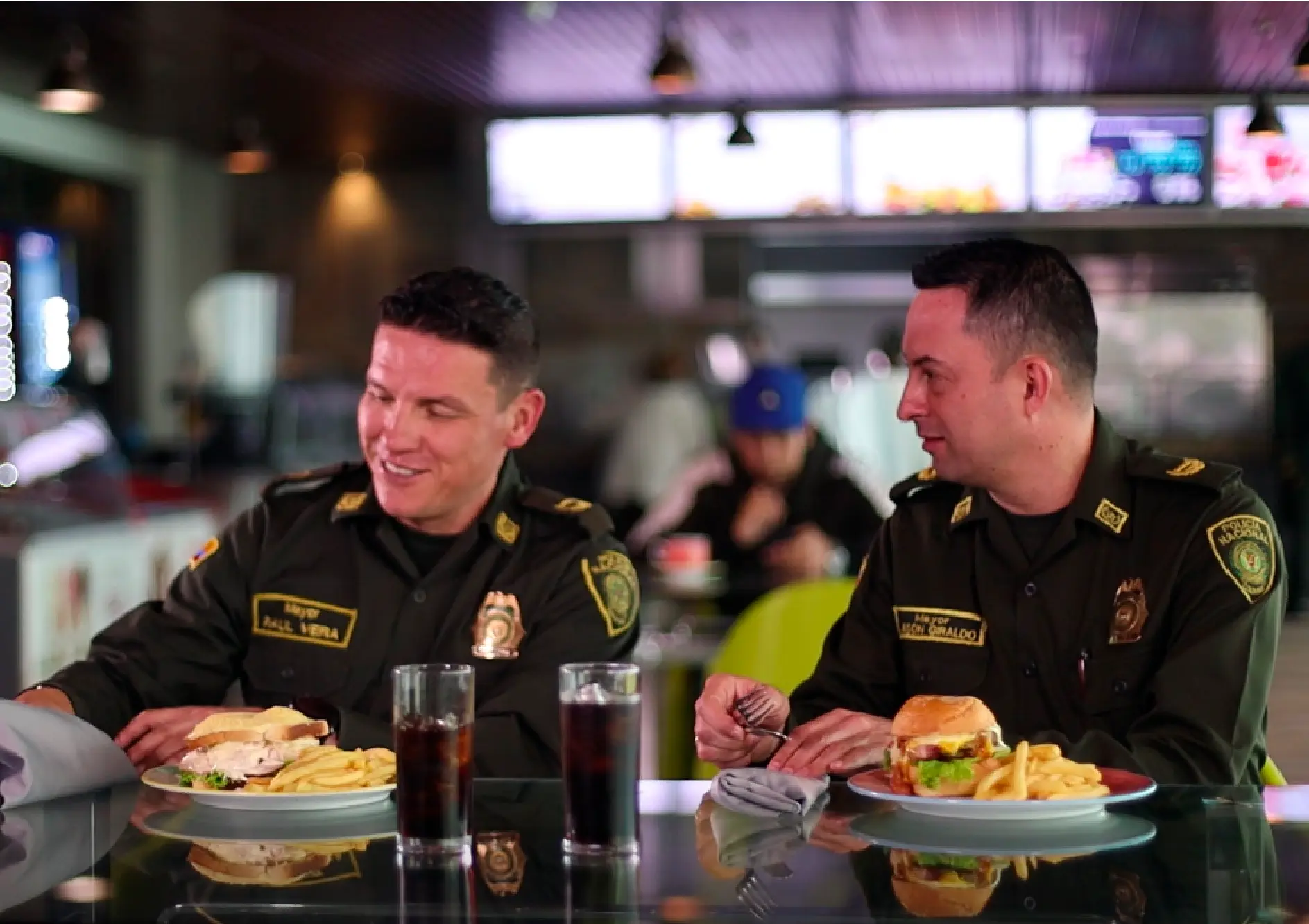 Centro Social de Oficiales - CESOF - Restaurantes - Cafetería de Afiliados
