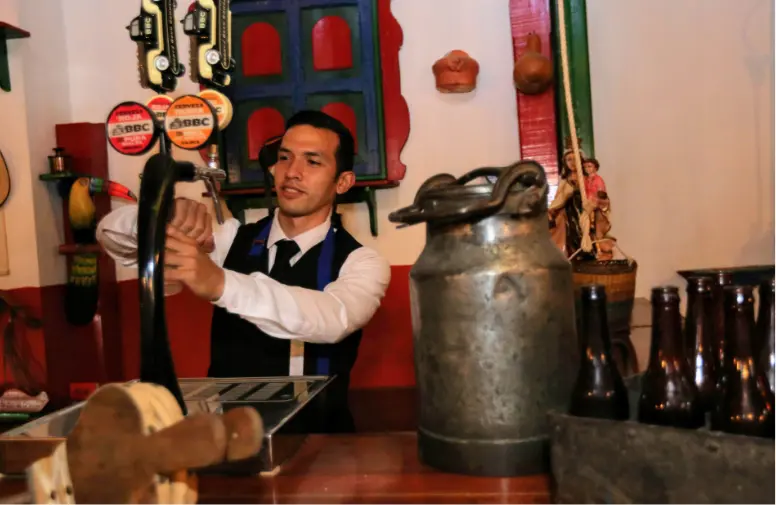 Centro Social de Oficiales - CESOF - Restaurantes - Fonda Colombiana