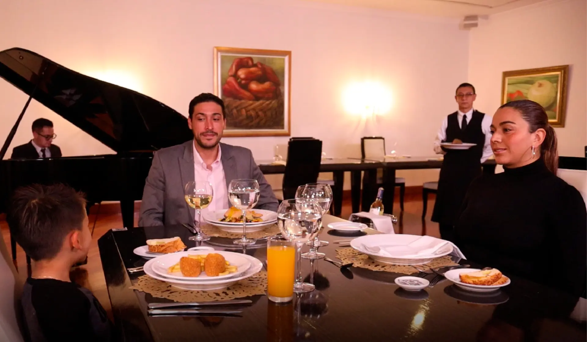 Centro Social de Oficiales - CESOF - Restaurantes - Comedor Victoria